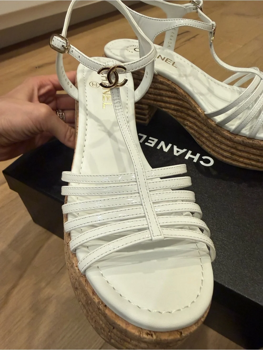 BNIB Chanel White Patent and Cork Platform Sandals with Gold CC - Size 40